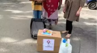 YTB Desteği ile Fransa'da ihtiyaç sahibi ailelere yardım