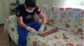 Ailece maske üretiyorlar