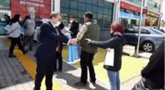 Büyükşehirden Ankaralılara ücretsiz maske dağıtımı