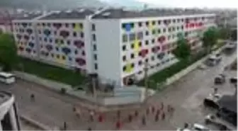 Karantinadaki gurbetçiler, mehteranla coştu