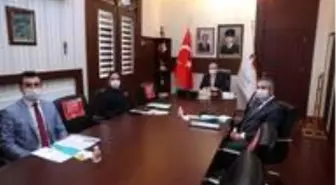Vali Çakacak, Bakan Soylu'nun düzenlediği video konferans toplantısına katıldı