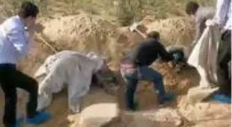Çin'de bir adam engelli annesini diri diri gömdü, kadın 3 gün sonra kurtarıldı