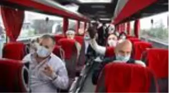 Kaldıkları yurtta karantina süreleri dolan vatandaşlar evlerine gönderildi