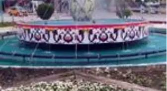 Çinili-çiçekli vazo