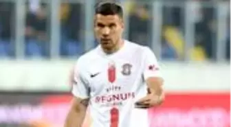 Arjantin ekibi Boca Juniors, Antalyasporlu Lukas Podolski'yi kadrosuna katmak istiyor