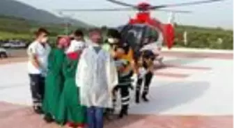 Ambulans helikopter üzerine sıcak su dökülen Alparslan için havalandı