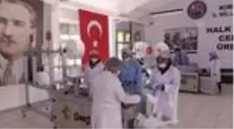 Cumhurbaşkanı Yardımcısı Oktay: 'Kırıkkale'deki tesiste aylık 45 milyon maske üretilecek'
