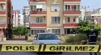 Karantina bölgesinden çıkmak isteyen adamın sosyal mesafe ihlaline polisten güvenlik şeritli çözüm