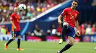 İspanyol futbolcu Aduriz, sağlık sorunları nedeniyle futbolu bıraktı