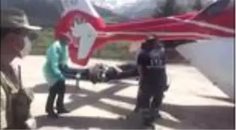 Mantardan zehirlenen kişi ambulans helikopterle Trabzon'a götürüldü