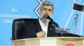 Alparslan Kuytul kimdir? Alparslan Kuytul kaç yaşında ve ne iş yapıyor? Alparslan Kuytul hayatı ve biyografisi! Furkan Vakfı Kurucusu Alparslan Kuytul