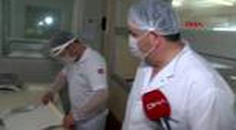 İZMİR-Bayram baklavaları evlere servis ediliyor