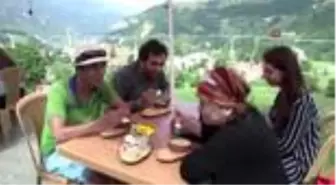 Kronik rahatsızlığı olanlar bayramda tatlı tüketimine dikkat