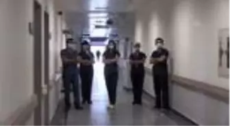Sağlık çalışanları aileleri ile sanal ortamda bayramlaştı