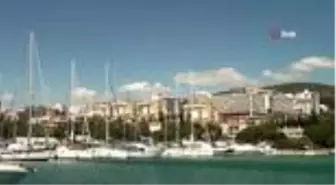 Kuşadası'nda 40 yatçı bayramı marina içinde izole şekilde geçiriyor