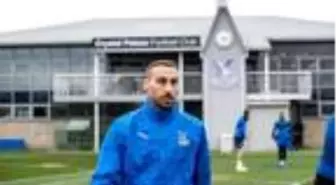 Cenk Tosun: Süper Lig'de şampiyonluk adayım Trabzonspor