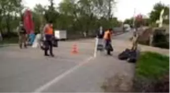 Karantinadaki ailelere gıda malzemeleri ve maske dağıtıldı