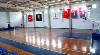 Bayraklı Belediyesi spor tesislerini yeniledi