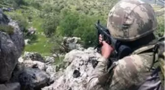 Şehitlerimizin kanı yerde kalmadı: Çukurca'da 3 terörist etkisiz hale getirildi