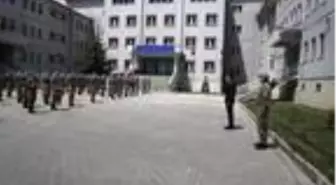 Vali Çağatay, PKK'lıları etkisiz hale getiren JÖH Taburu'nu ziyaret etti