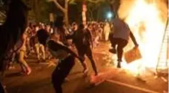 George Floyd'un öldürülmesiyle karışan ABD'de, yağmalamalar nedeniyle 700 kişi gözaltına alındı