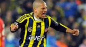 Alex, Fenerbahçe'ye imza attığı günün yıl dönümüyle ilgili paylaşımda bulundu