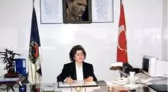 Fatma öğretmen gözyaşlarıyla uğurlandı