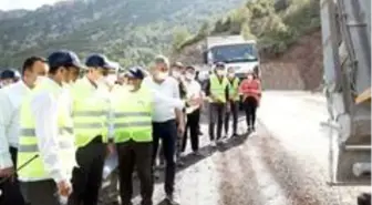 Seçer: 'Kaliteli yol yapma gayreti içindeyiz'