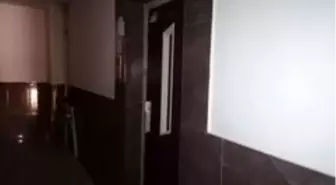 Asansör boşluğuna düşen çocuk hayatını kaybetti