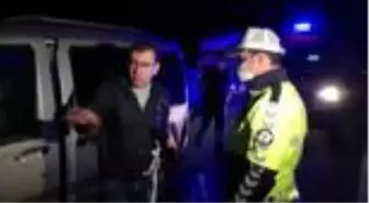 BOLU TEM'de hafif ticari araç ile otomobil çarpıştı 5 yaralı