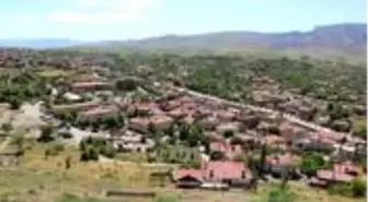 Sivas'ın Divriği ilçesini ziyaret eden 3 kişide Kovid-19 çıktı, vaka bulunmayan bölgede 75 kişi karantinaya alındı
