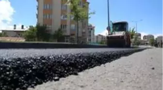 Sivas'ta asfalt çalışmalarının startı verildi
