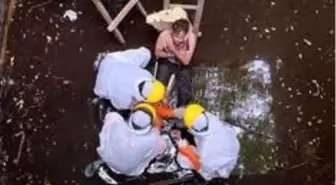 Bali'de köpekten kaçarken kuyuya düşen ve bacağı kırılan İngiliz 6 gün sonra kurtarıldı