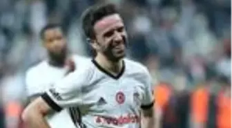 Gökhan Gönül, transfer için 'Beşiktaş' dedi