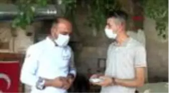Gaziantep'te, sağlık personeline ücretsiz kebap