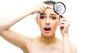 Sivilce mi akne mi? Dermatolog Dr. Neslihan Dolar yazdı