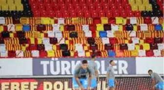 Süper Lig: Göztepe: 0 Trabzonspor: 1 (İlk yarı)