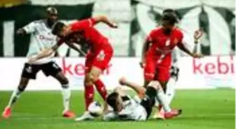 Beşiktaş sahasında Antalyaspor'a 2-1 mağlup oldu