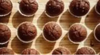 Kakaolu çikolatalı muffin tarifi! Kakaolu çikolatalı muffin nasıl yapılır?