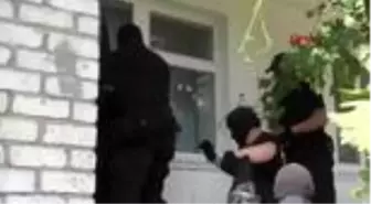 Ukrayna'da porno stüdyolarına şafak vakti operasyon!