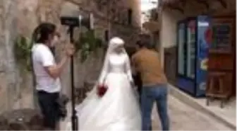 Nikah kısıtlaması kalktı, çiftler tarihi mekanlarda fotoğraf çekimi için sıraya girdi