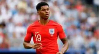 Çocuklara verilen yemek kuponunu yaz tatilinde iptal eden İngiltere hükümeti, Rashford'ın kampanyası sonrası geri adım attı