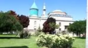 Mevlana Müzesi'nin turkuaz kubbesi yenileniyor