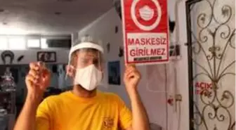 'Korona beni bulsun' diyen vatandaş, artık maske ve siperlikle dolaşıyor