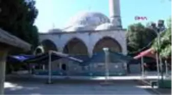ANTALYA Müdahale edilmeseydi cami güvenlik görevlisi kalbinden bıçaklanacaktı