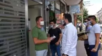 AK Gençlik maske dağıttı