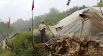 İnsanlara olan güvenini kaybedince dağlarda yaşamaya başladı