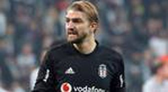 Caner Erkin'in menajeri açıkladı! 'Beşiktaş'tan ayrılıyor'