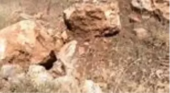 Son dakika... Kayanın içindeki fünye korkuttu