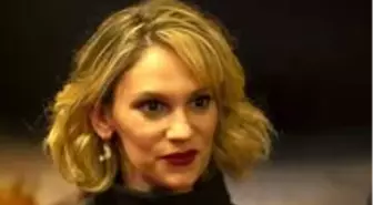 Farah Zeynep Abdullah kimdir? Farah Zeynep Abdullah hangi film ve dizilerde oynadı? Farah Zeynep Abdullah hayatı ve biyografisi!